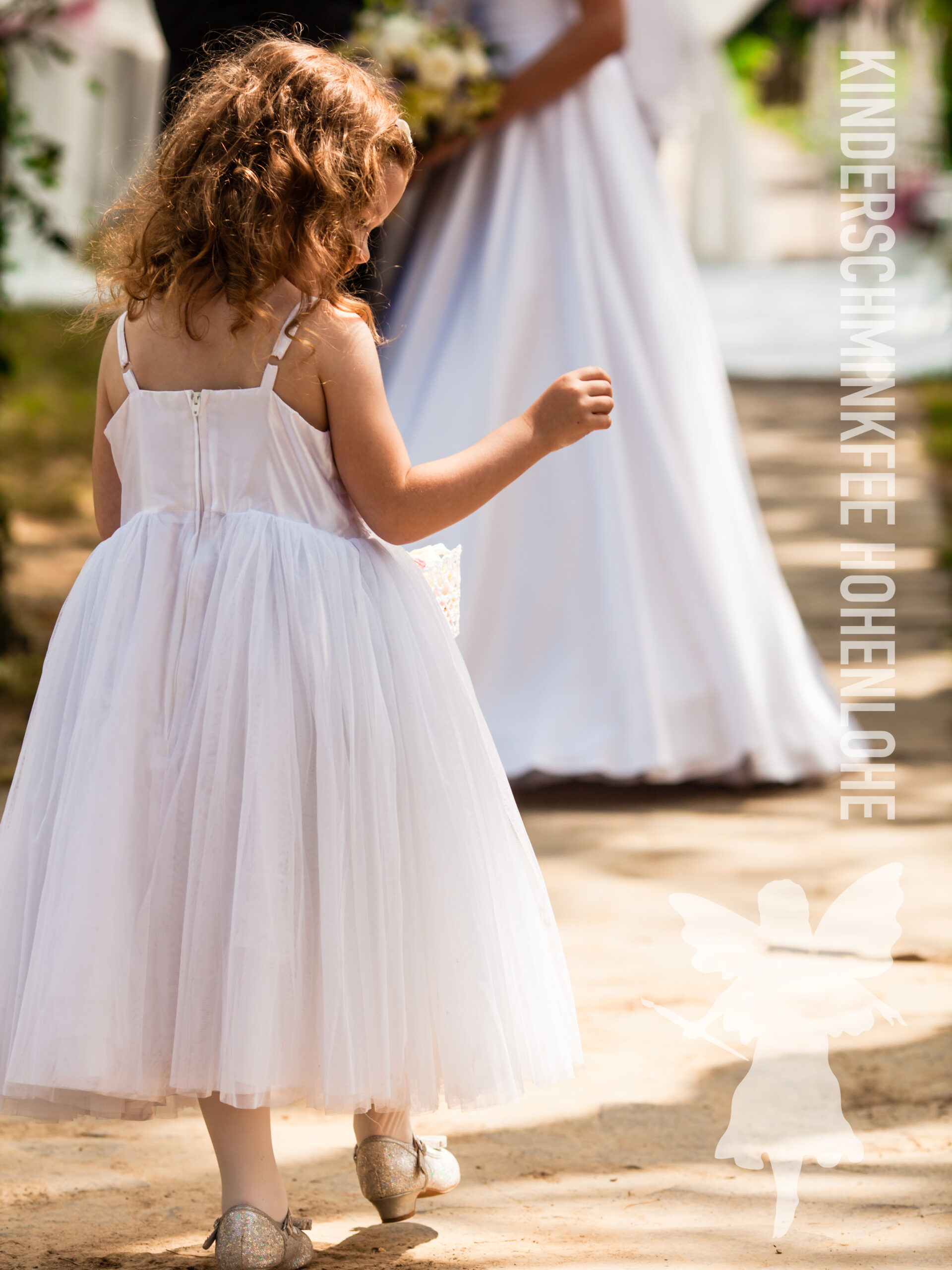 Kinderschminkfee-Hohenlohe-Hochzeit Kind auf einer Hochzeit mit Kinderschminken in Hohenlohe